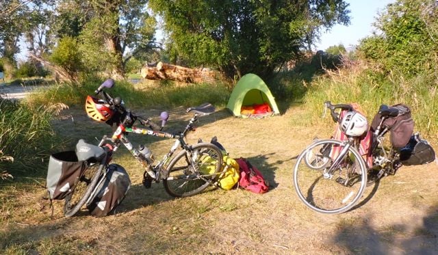 Therma-Rest-2-Bikes-tent